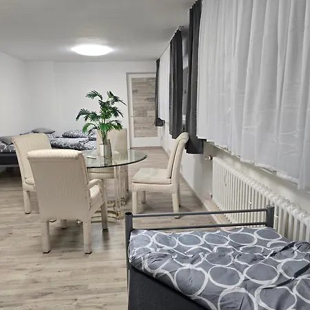 Big City Apartment Krefeld With Balcony *