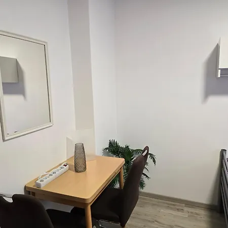 Big City Apartment Krefeld With Balcony Krefeld
