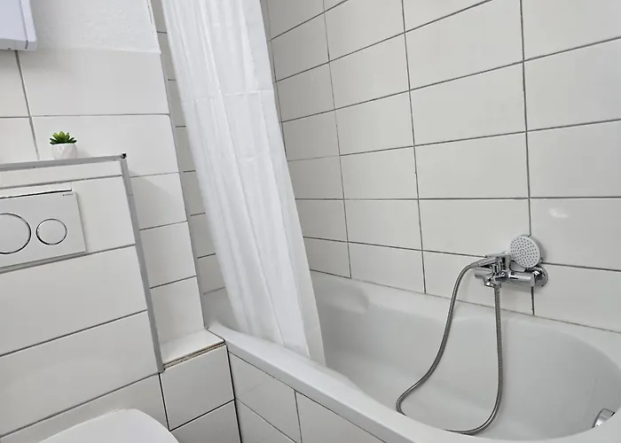 Big With Balcony Apartment *