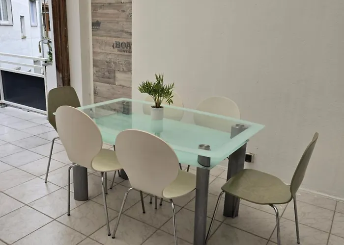 Big With Balcony Lejlighed